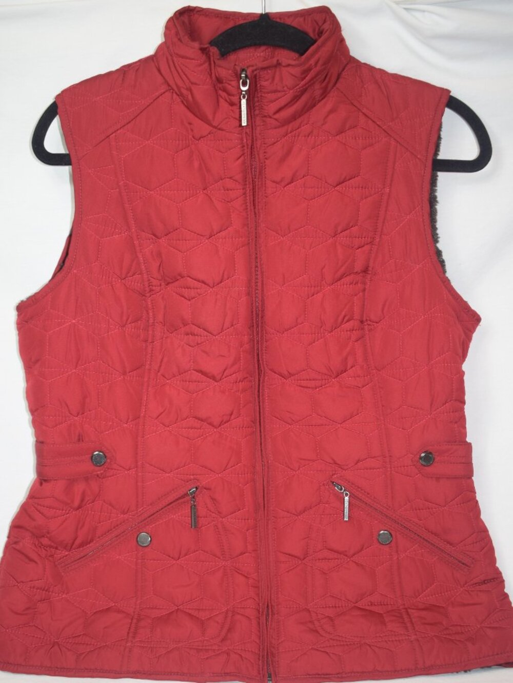 Weatherproof Womens Red Quilted Puffer Vest with Zipper and Pockets